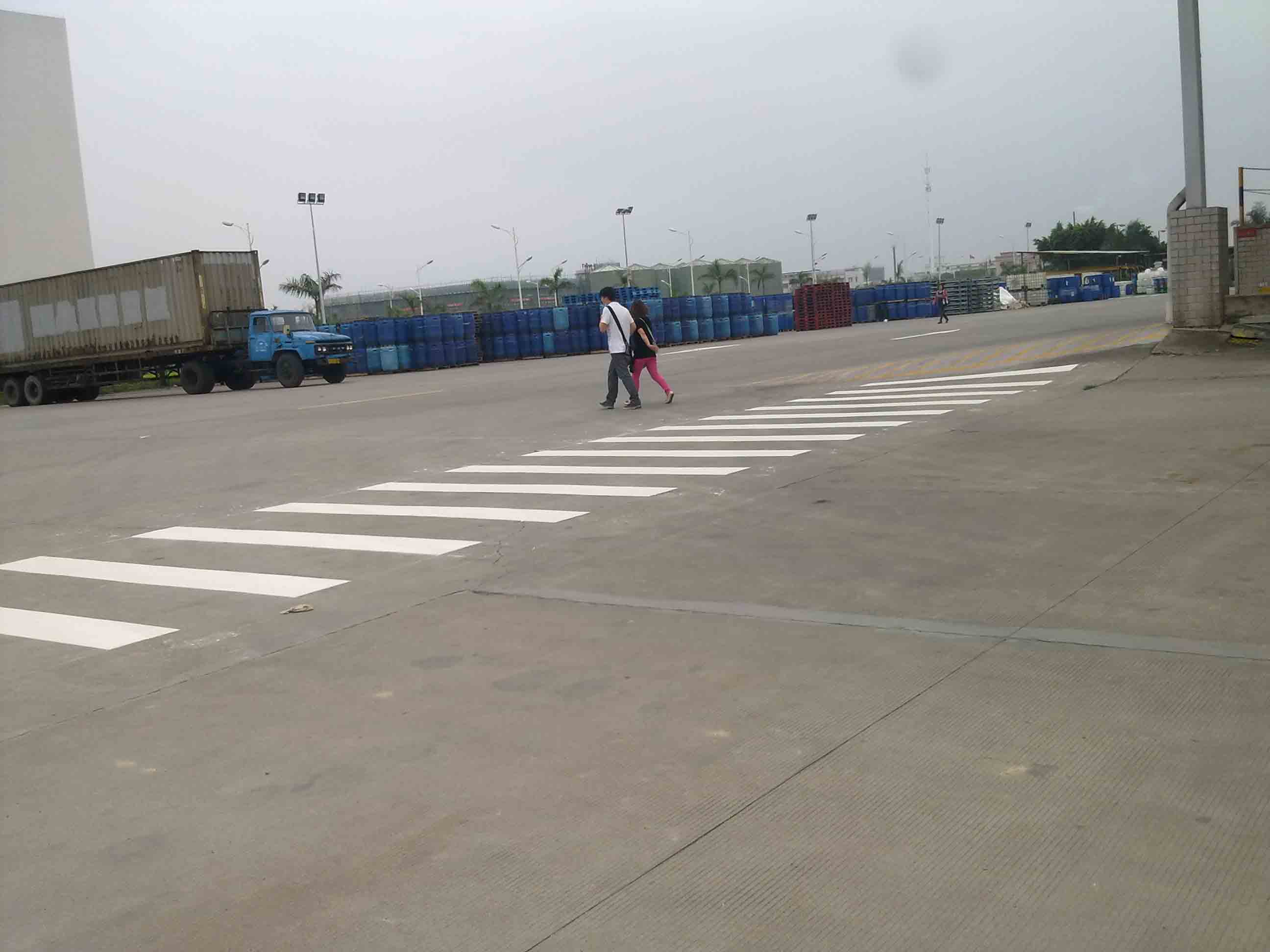 工厂道路划线 提升安全与效率的关键施工案例